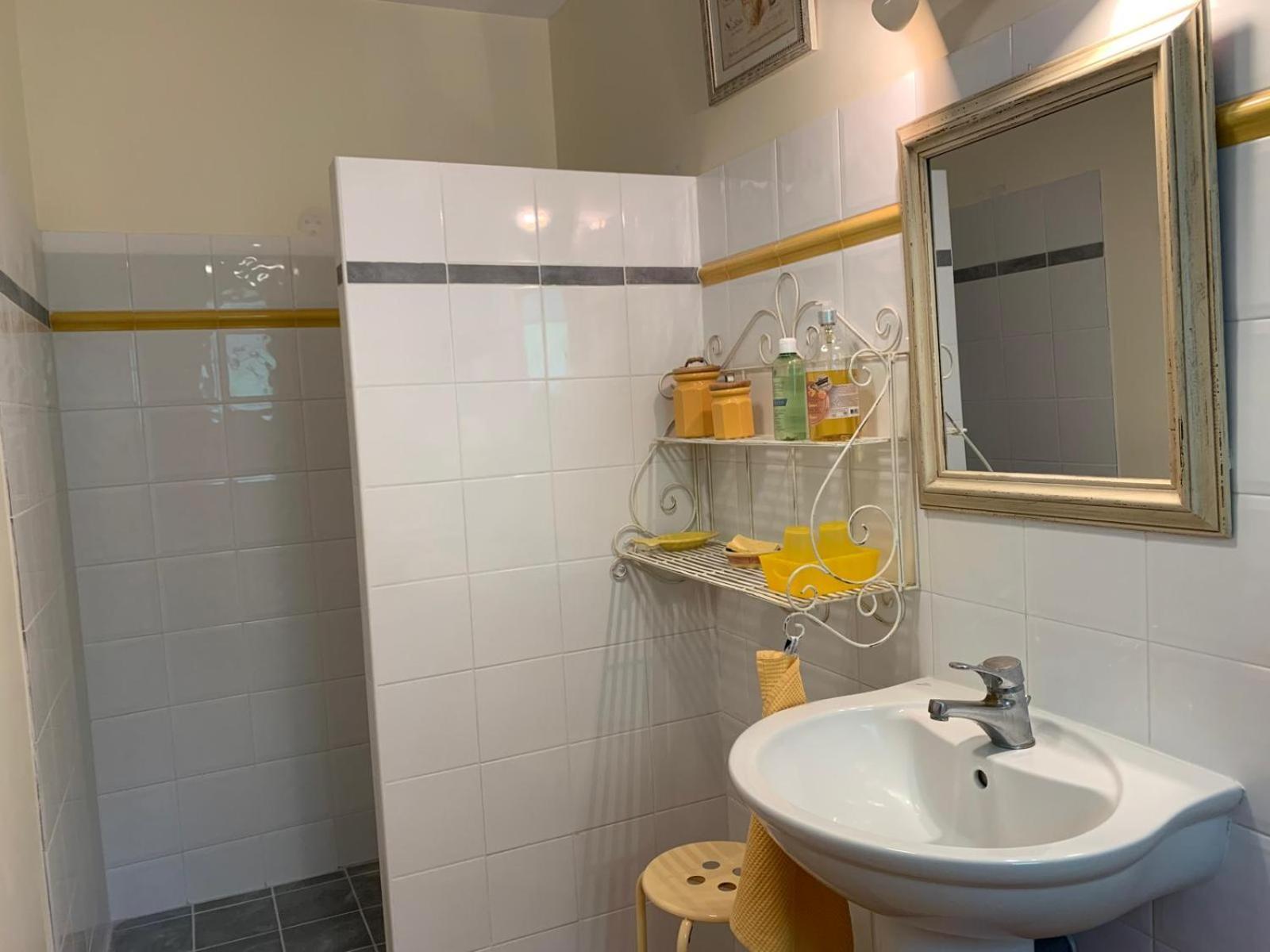 Chambres D'Hotes "La Nesque" Венаск Екстериор снимка